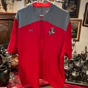 Under Armour Loose Patriots Size Adult XL SS 1/2 Zip Pullover Sports Jacket